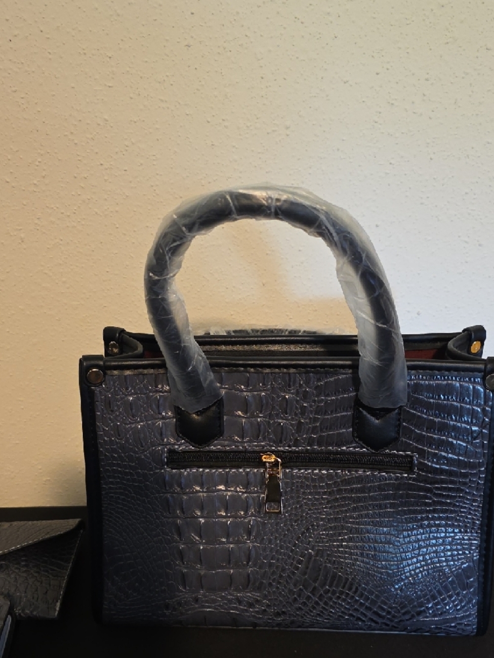 Women's Dark Grey Croc-Embossed Handbag and Wallet Set - Picture 9 of 10